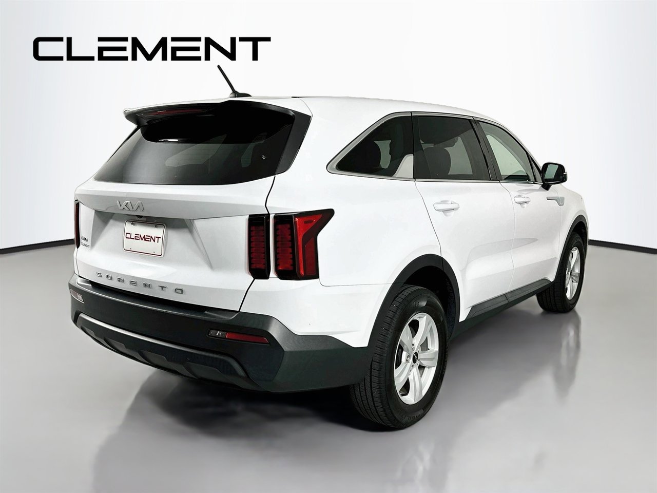 Used 2022 Kia Sorento LX AWD/4WD image 7