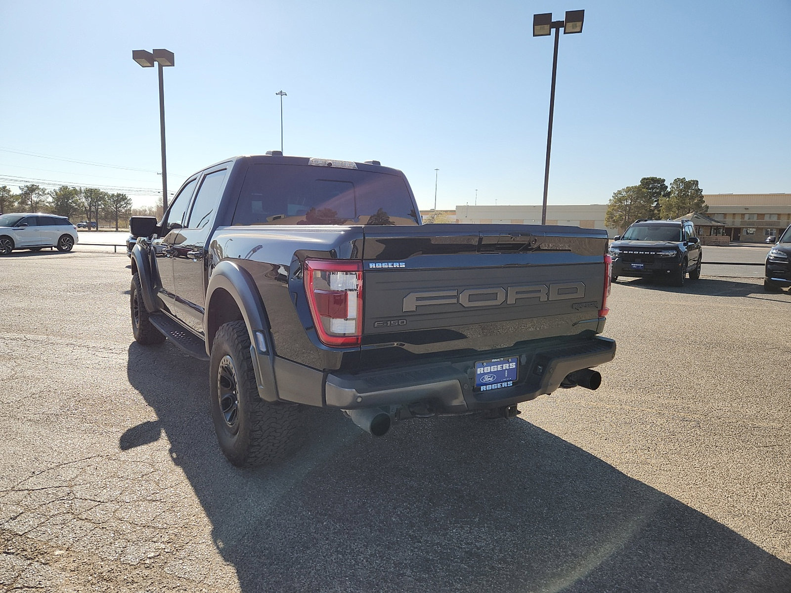 Certified 2023 Ford F150 Raptor w/ Raptor Carbon Fiber Package image 5