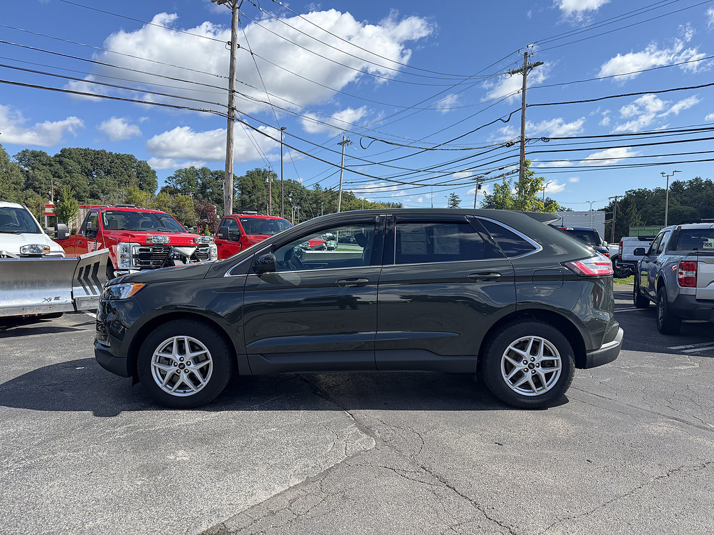 Certified 2024 Ford Edge SEL w/ Convenience Package AWD/4WD image 3