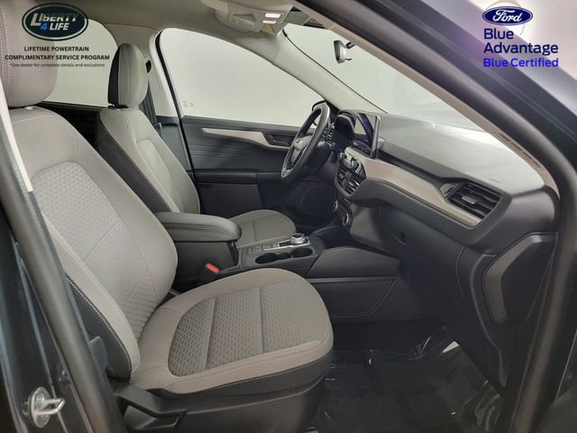 Certified 2022 Ford Escape SE w/ Cold Weather Package AWD/4WD image 17