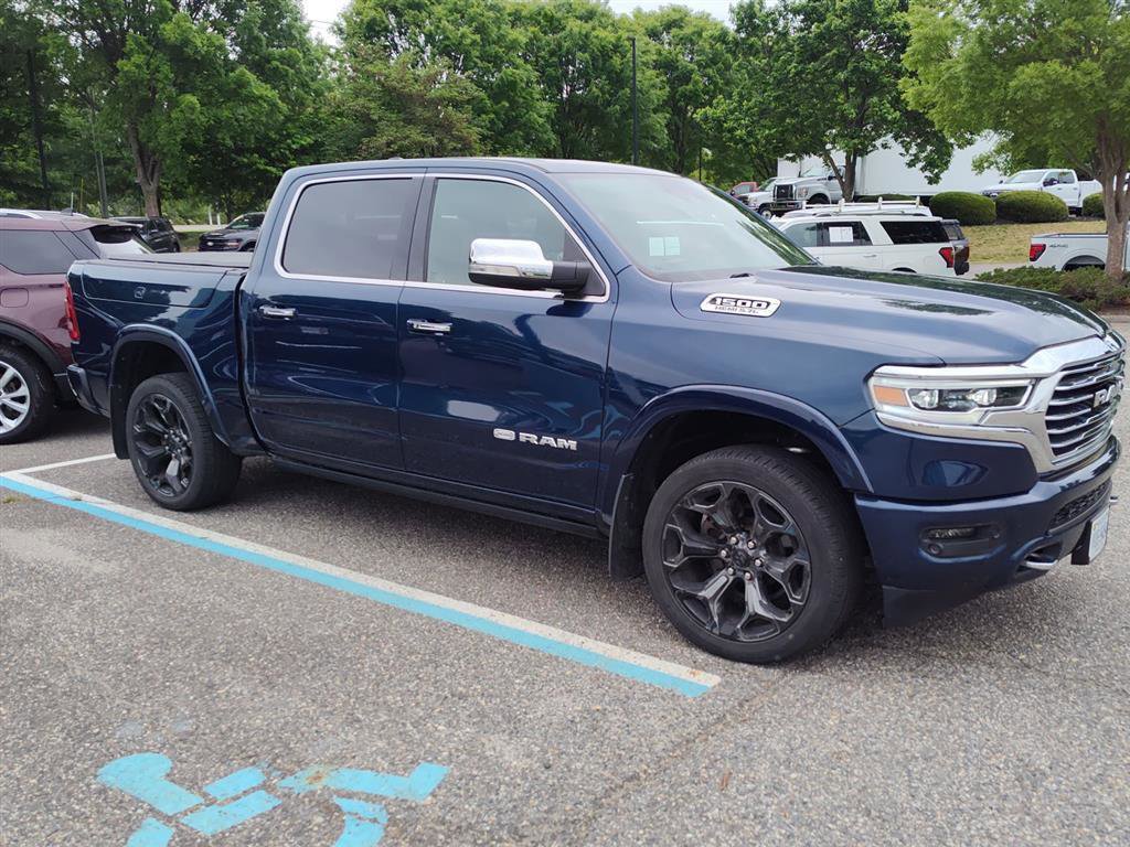Used 2019 RAM 1500 Limited AWD/4WD image 2