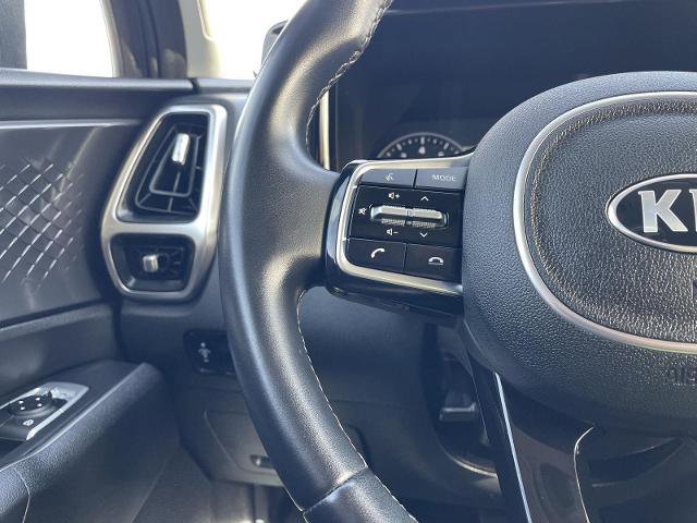 Used 2021 Kia Sorento S image 13