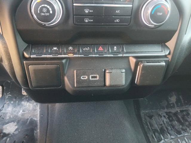 Used 2022 Chevrolet Silverado 1500 Custom w/ LPO, Dark Essentials Package image 31