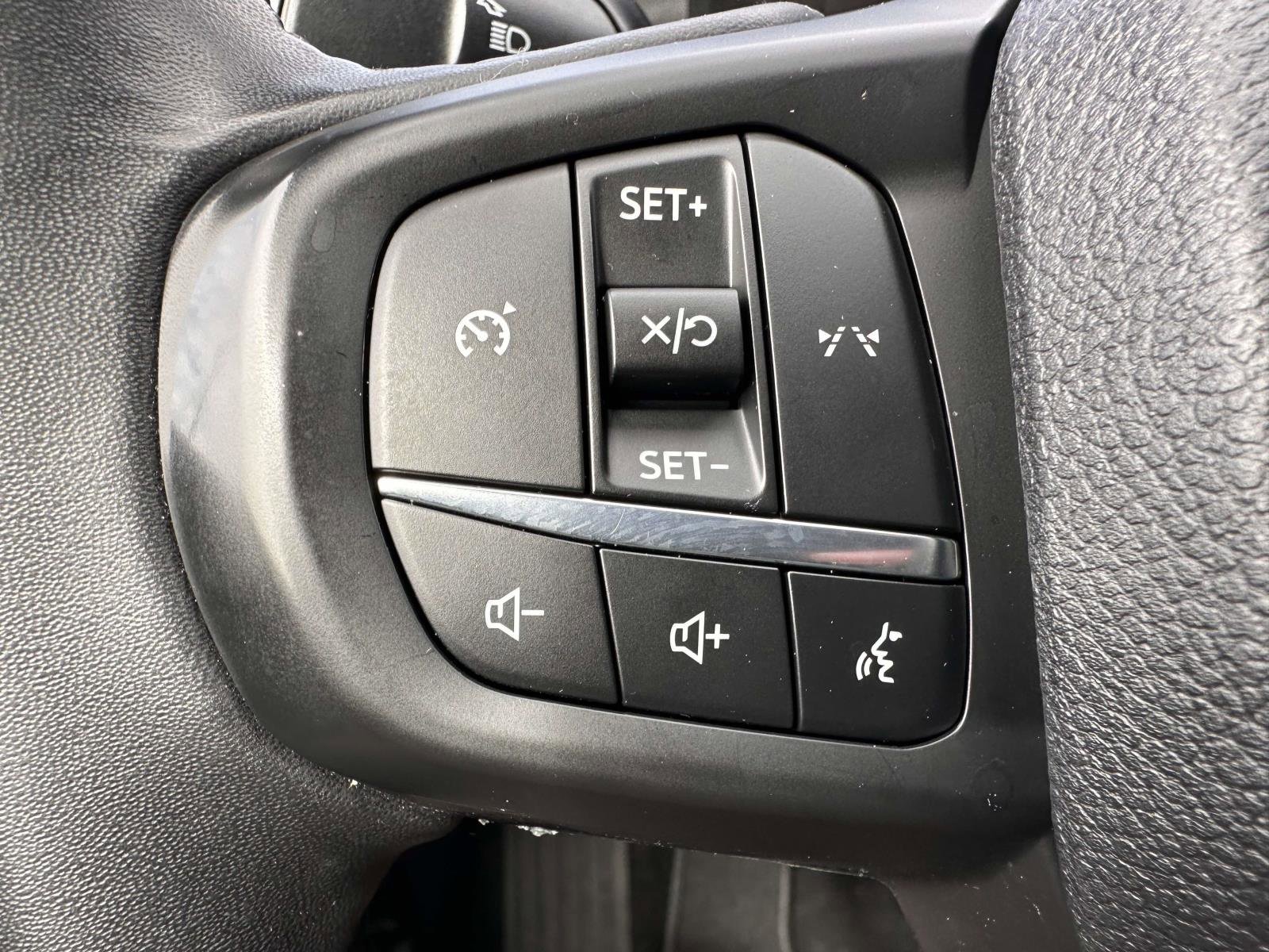 Certified 2024 Ford Ranger XLT w/ FX4 Off-Road Package image 17