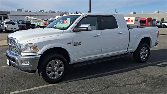 Used 2018 RAM 2500 Laramie w/ Convenience Group image 2