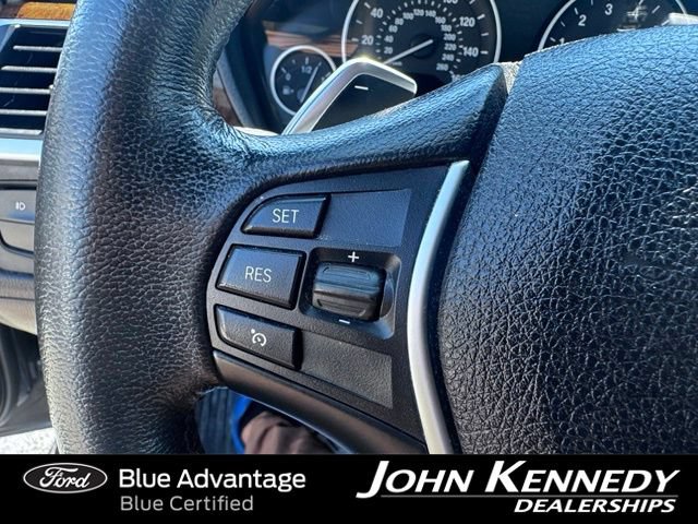 Used 2017 BMW 330i xDrive Sedan AWD/4WD image 17