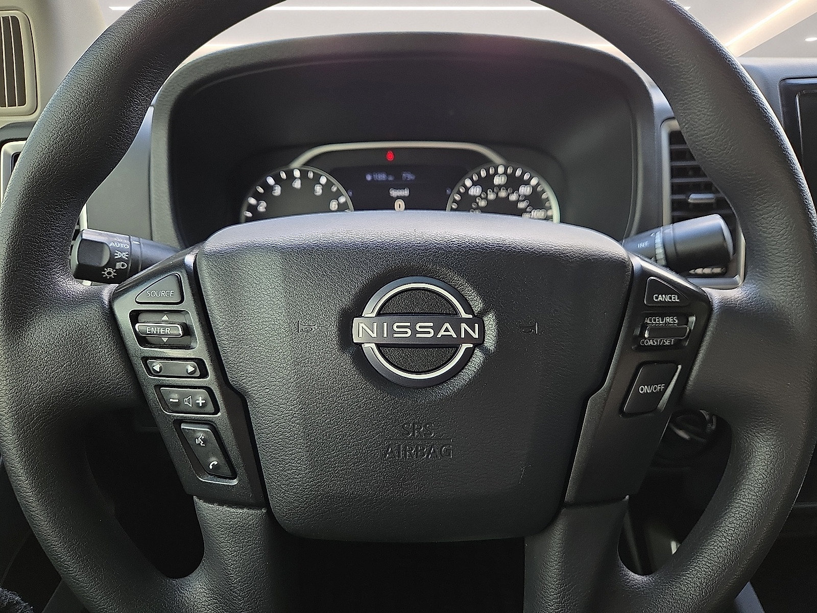 Used 2023 Nissan Frontier SV AWD/4WD image 24
