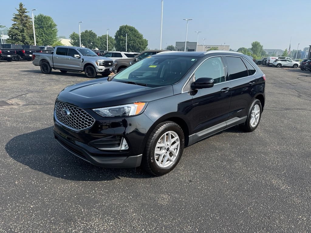 Certified 2024 Ford Edge SEL w/ Convenience Package AWD/4WD image 5