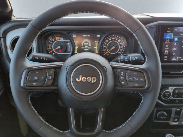 Used 2025 Jeep Wrangler Sport AWD/4WD image 18