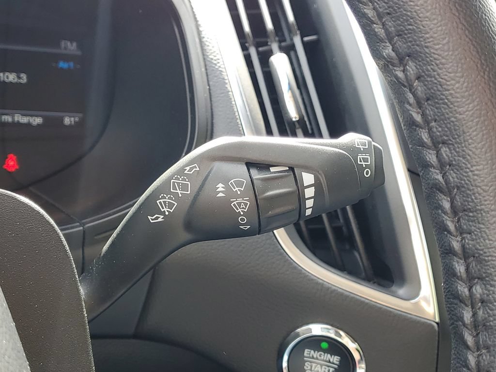 Certified 2024 Ford Edge Titanium AWD/4WD image 27