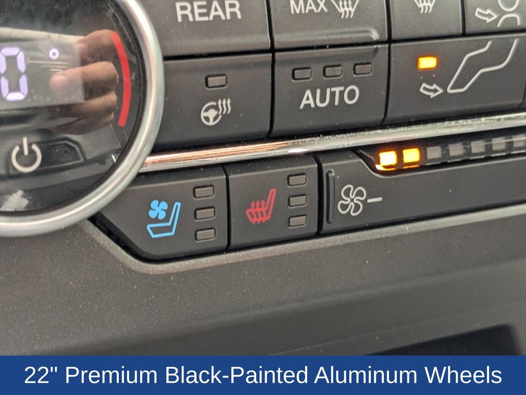 Certified 2021 Ford Expedition Limited image 22