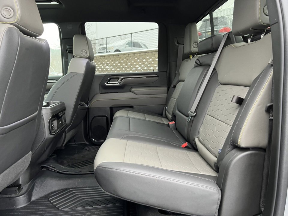 Used 2024 Chevrolet Silverado 2500 ZR2 w/ ZR2 Bison Edition image 12