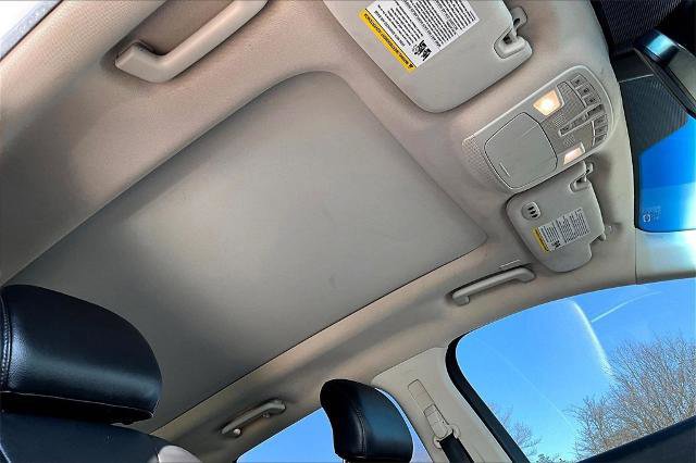 Certified 2019 Ford Edge Titanium w/ Cold Weather Package image 21