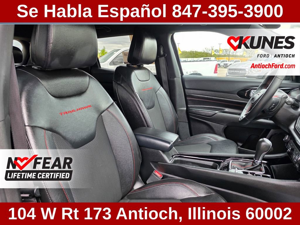 Used 2024 Jeep Compass Trailhawk AWD/4WD image 39