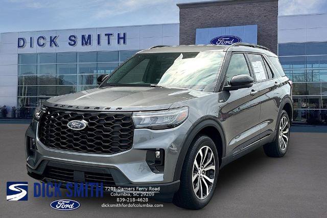 Certified 2025 Ford Explorer ST-Line AWD/4WD image 1