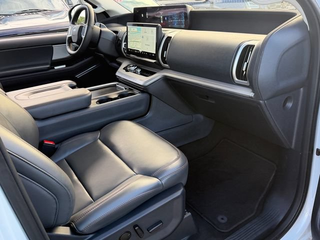 Certified 2025 Ford Expedition Max Active RWD image 18