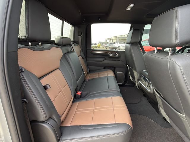 Used 2025 Chevrolet Silverado 3500 High Country w/ High Country Premium Package image 14