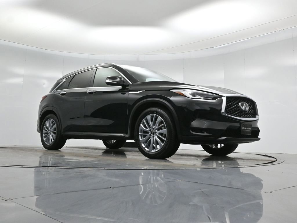 Used 2024 INFINITI QX50 Luxe image 8