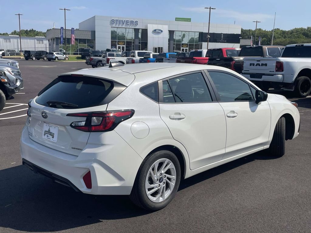 Used 2024 Subaru Impreza 2.0i AWD/4WD image 3