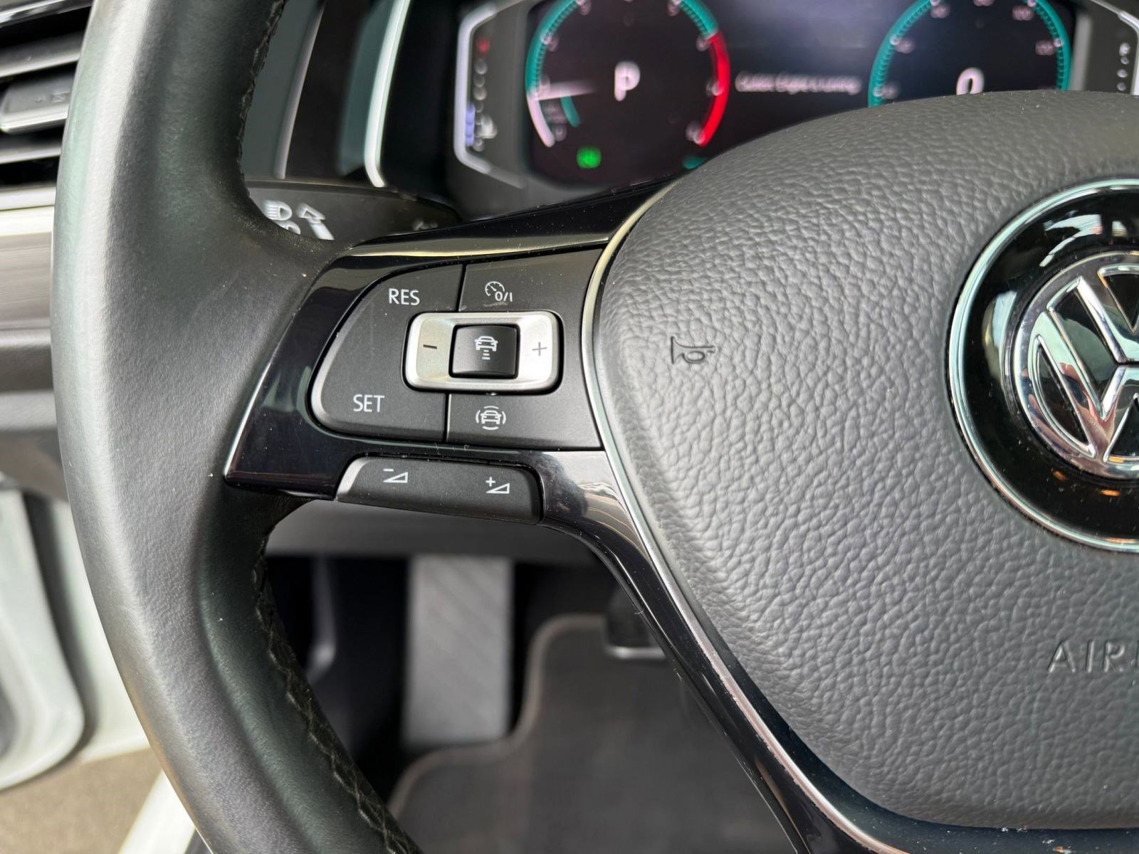 Used 2019 Volkswagen Jetta SEL image 19