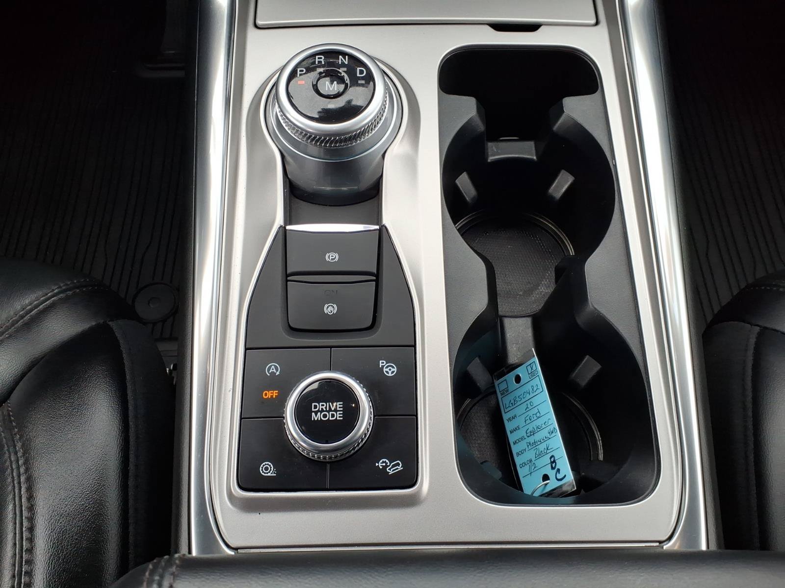 Certified 2020 Ford Explorer Platinum w/ Premium Technology Package AWD/4WD image 12