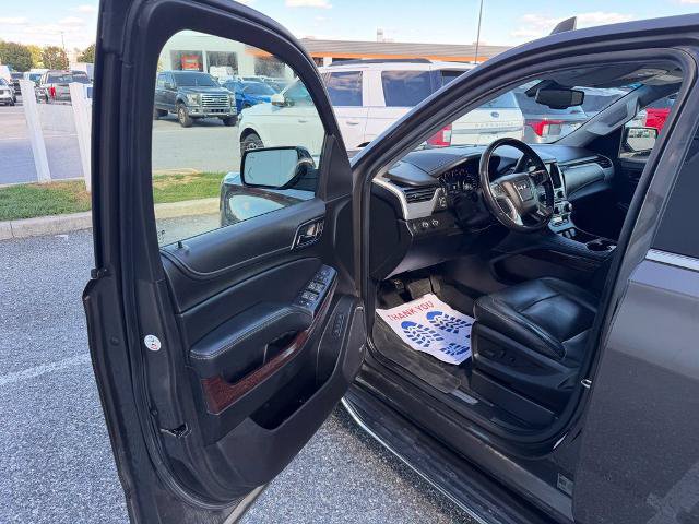 Used 2019 GMC Yukon XL SLT AWD/4WD image 10