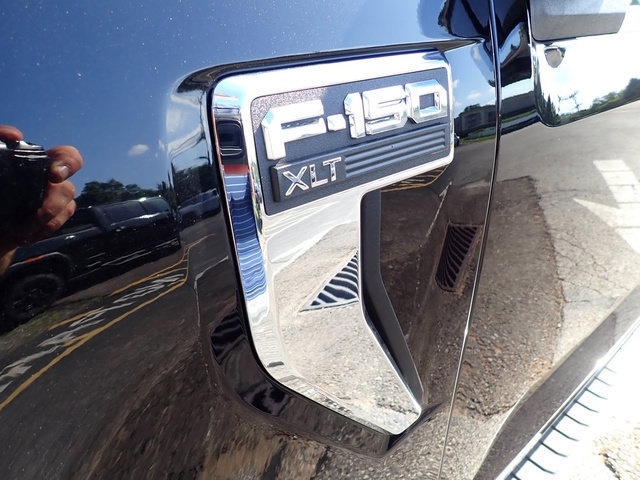 Certified 2025 Ford F150 XLT w/ Equipment Group 302A MID AWD/4WD image 14