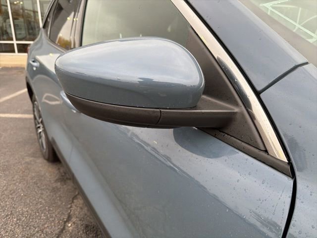 Certified 2023 Ford Escape SE w/ Class II Trailer Tow Package image 8