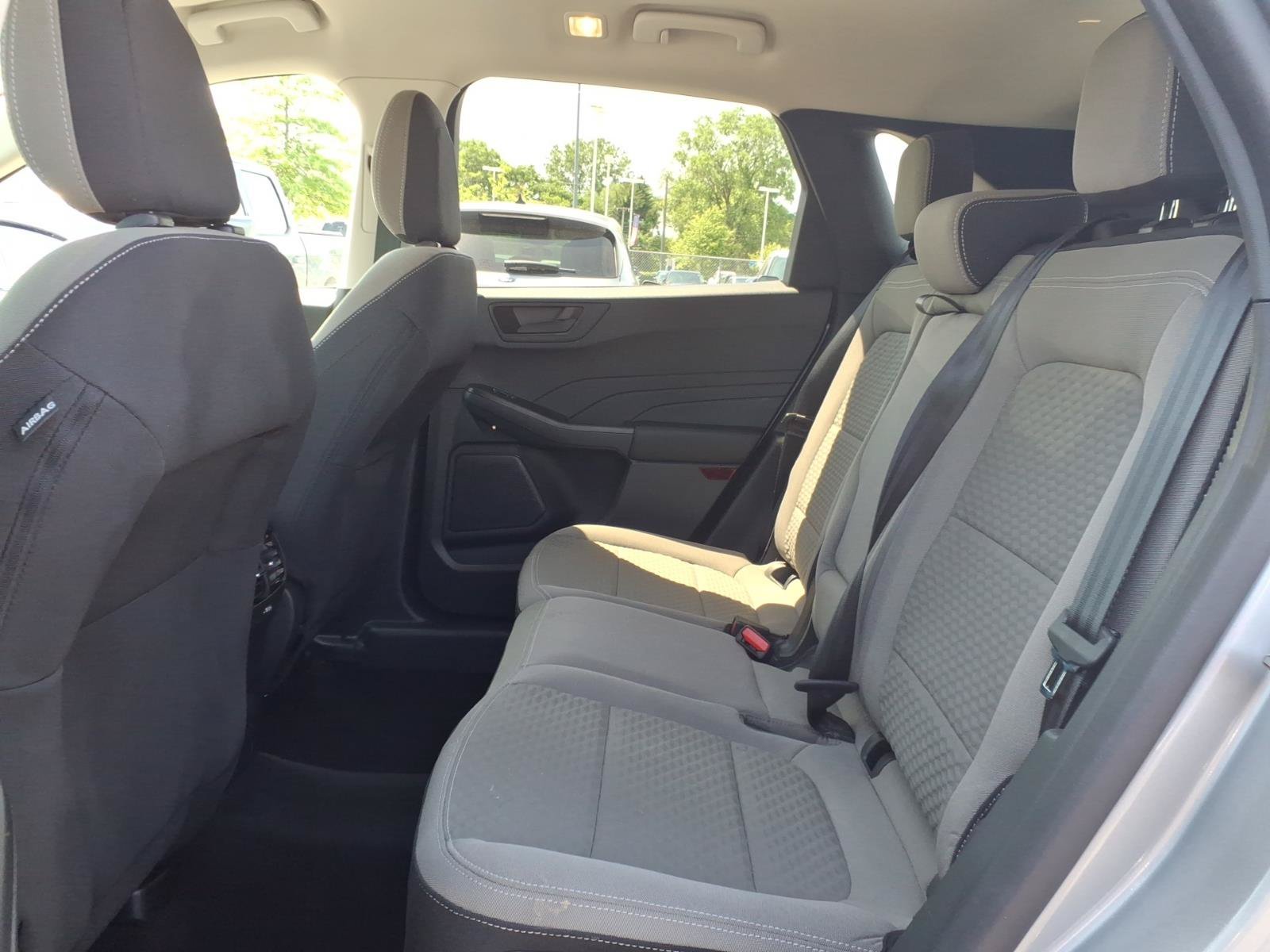 Certified 2022 Ford Escape SE w/ Convenience Package AWD/4WD image 9