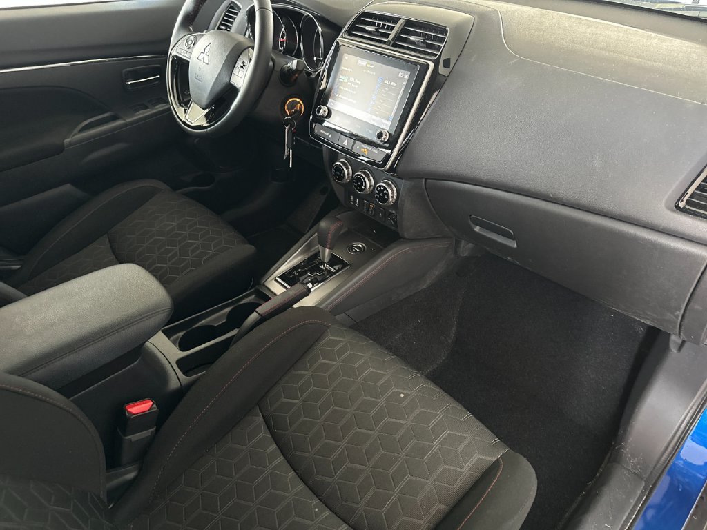 Used 2026 Mitsubishi Outlander Sport AWD image 15