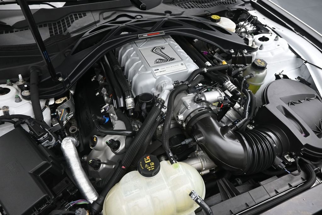 Certified 2022 Ford Mustang Shelby GT500 w/ Technology Package RWD image 21