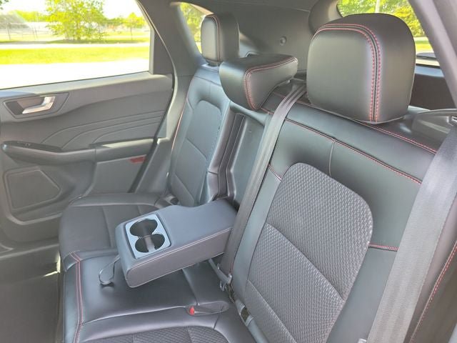 Certified 2024 Ford Escape ST-Line w/ Tech Pack #1 AWD/4WD image 24