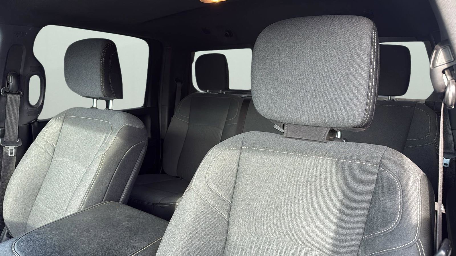 Used 2024 RAM 2500 Tradesman w/ Chrome Appearance Group image 9