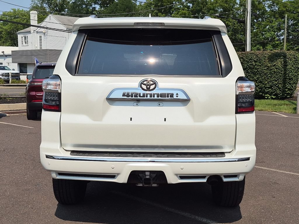 Used 2023 Toyota 4Runner Limited AWD/4WD image 12
