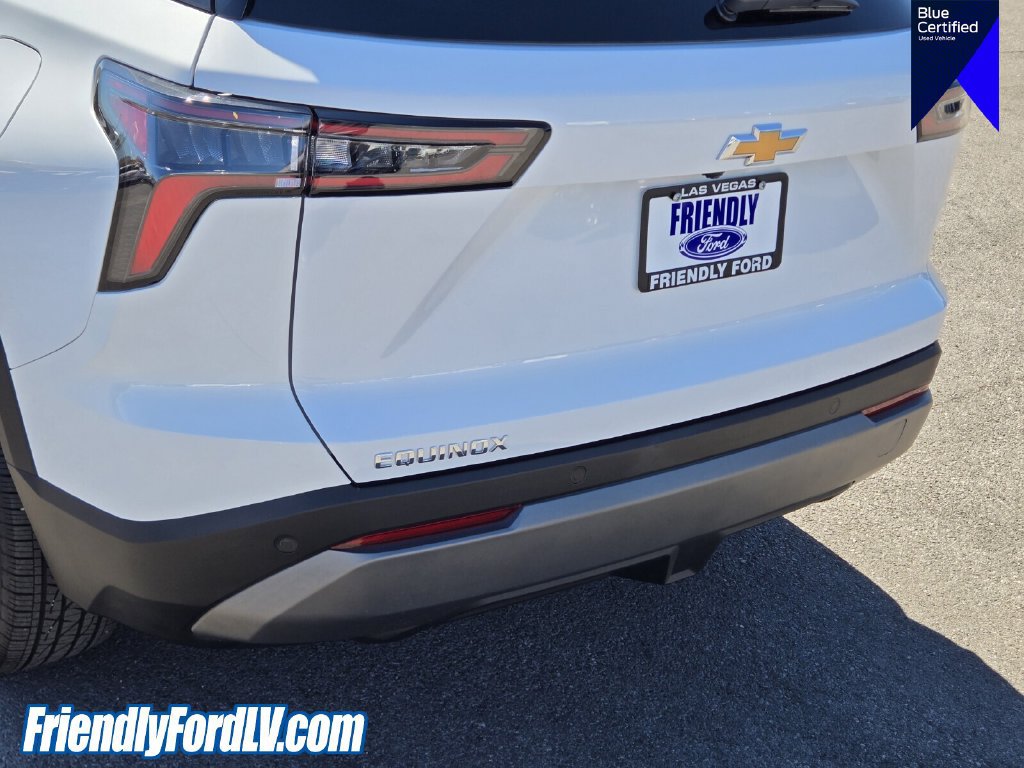 Used 2026 Chevrolet Equinox LT w/ Convenience Package II FWD image 5