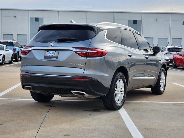 Used 2019 Buick Enclave Essence image 3