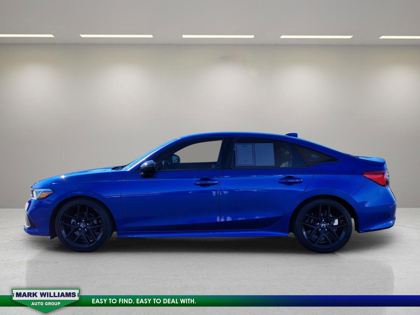 Used 2022 Honda Civic Sport image 2