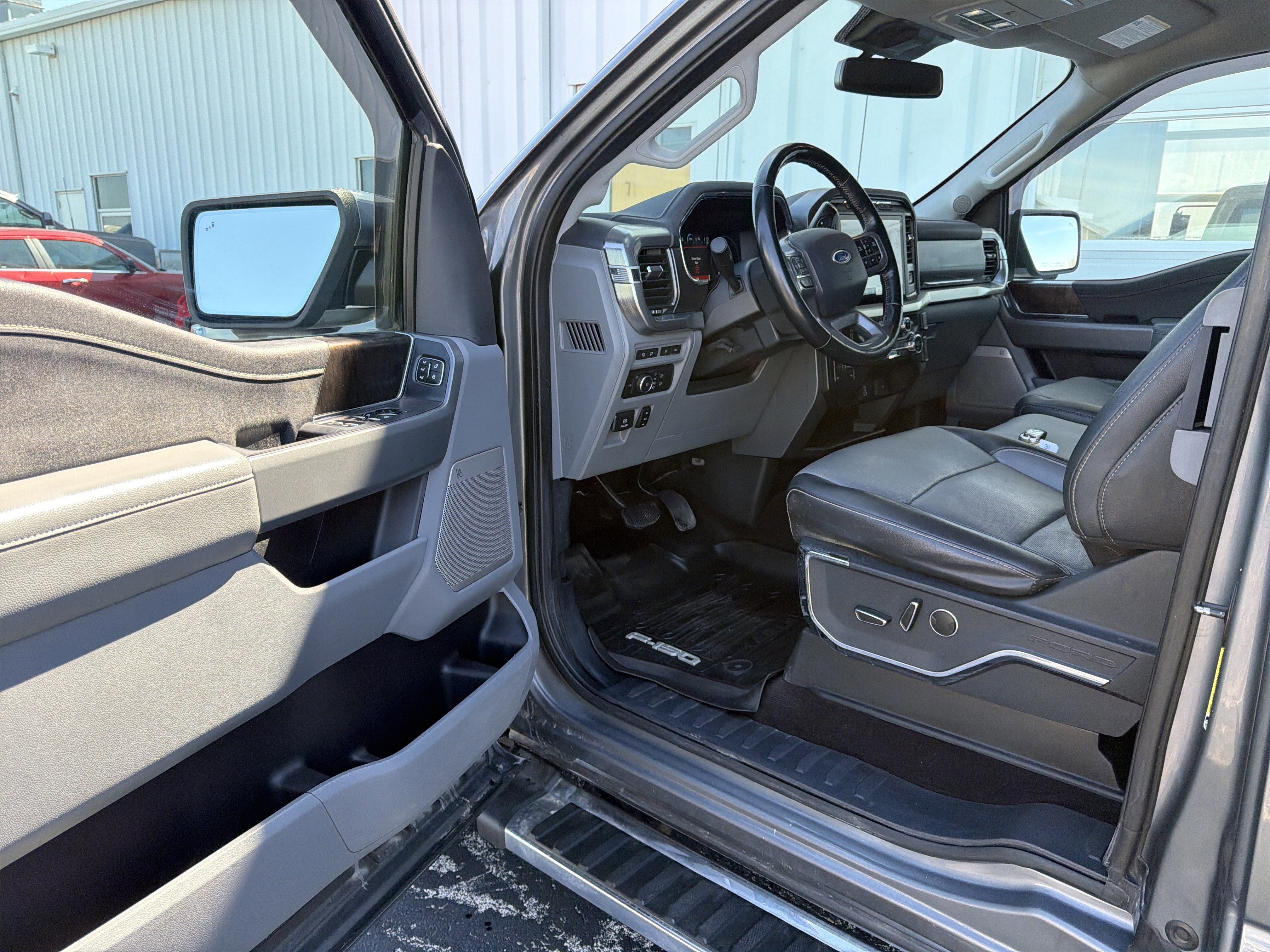 Certified 2021 Ford F150 Lariat image 26