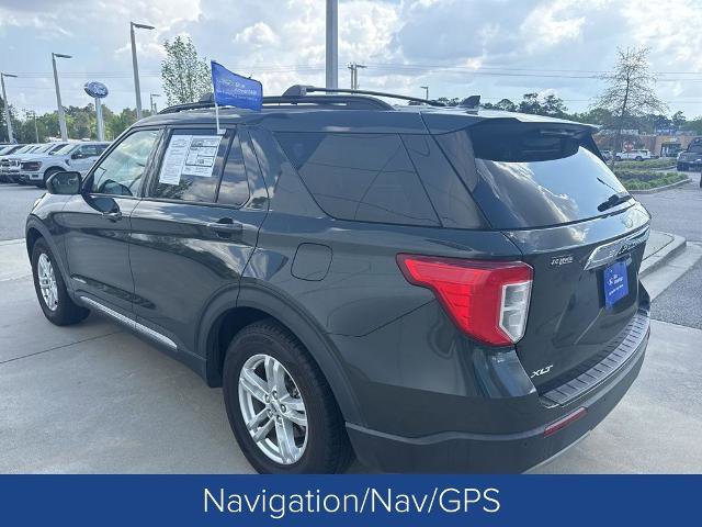 Certified 2022 Ford Explorer XLT w/ Equipment Group 202A image 4