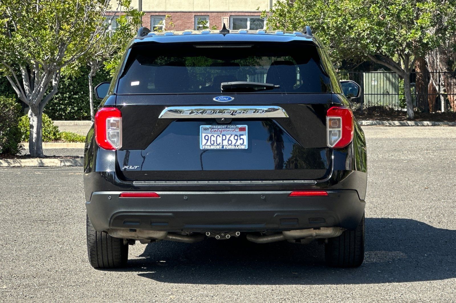 Certified 2023 Ford Explorer XLT RWD image 4