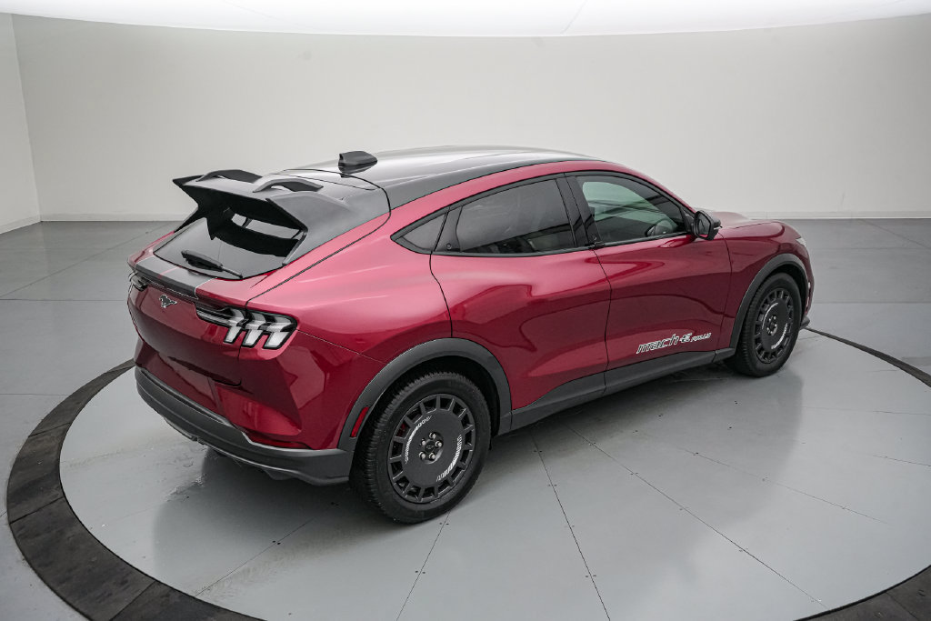 Certified 2025 Ford Mustang Mach-E GT AWD/4WD image 4