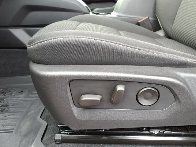 Used 2024 Chevrolet Colorado LT w/ LT Convenience Package II AWD/4WD image 14