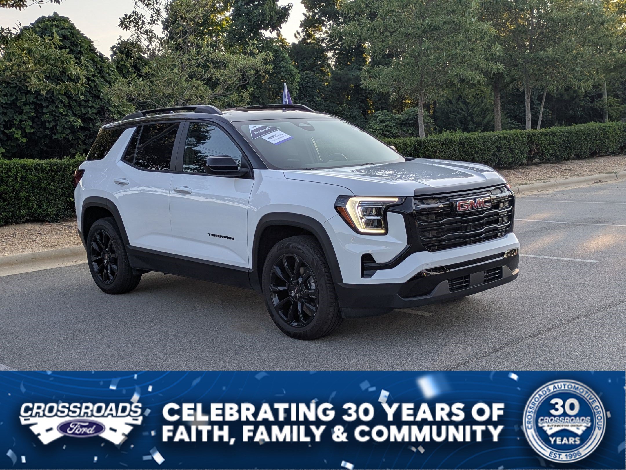 Used 2025 GMC Terrain Elevation w/ Black Edition