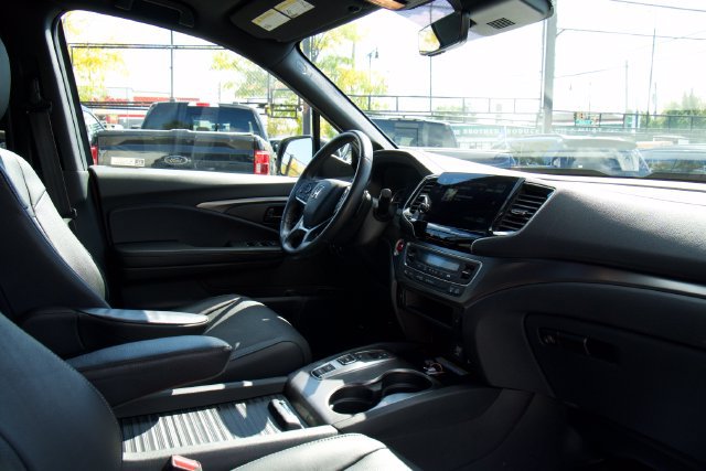Used 2023 Honda Passport EX-L image 27