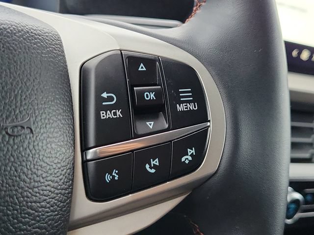 Certified 2025 Ford Explorer Active AWD/4WD image 15