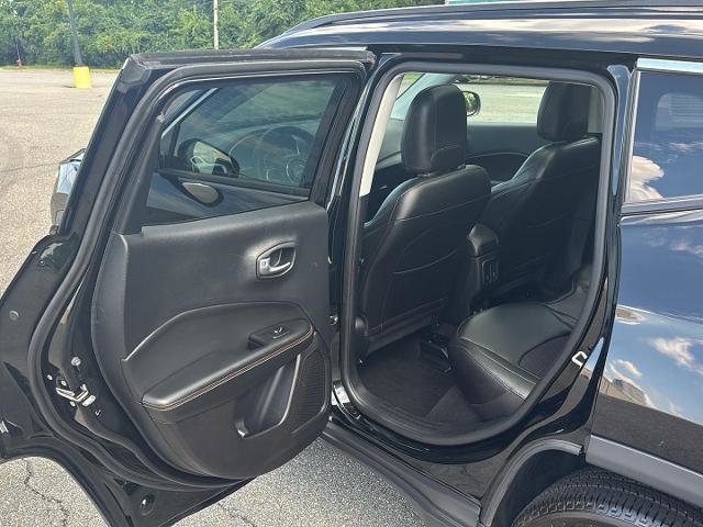 Used 2020 Jeep Compass Latitude image 28