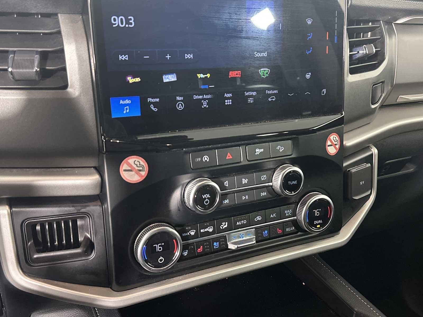 Certified 2024 Ford Expedition Max XLT image 30