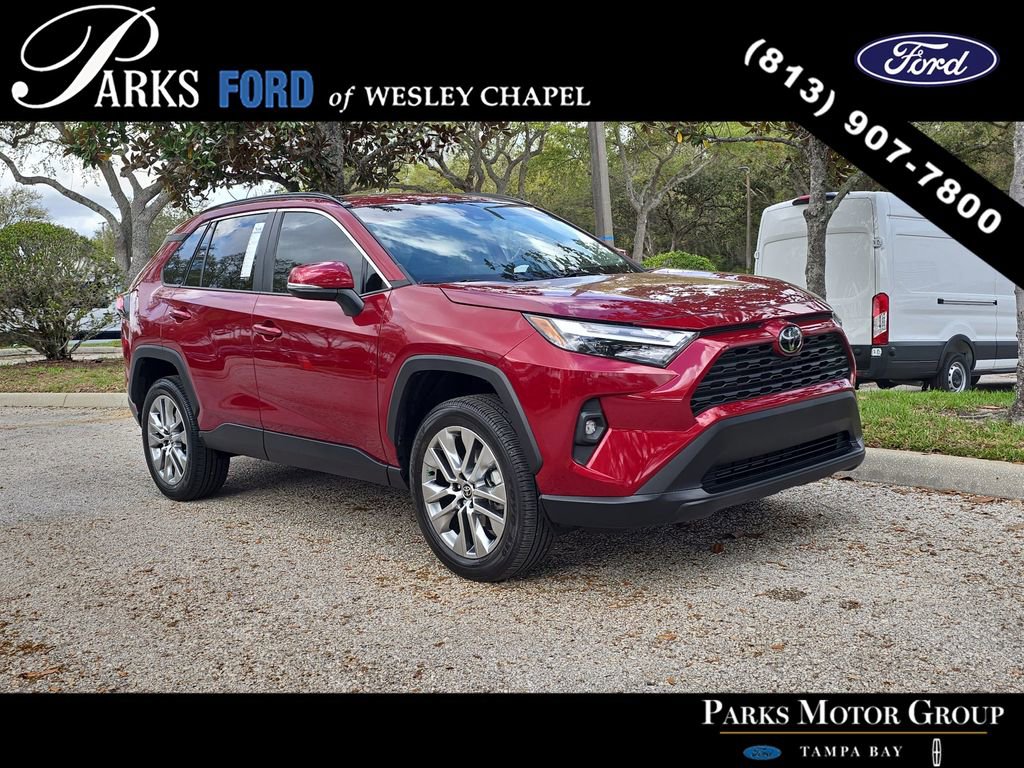 Used 2023 Toyota RAV4 XLE Premium image 1