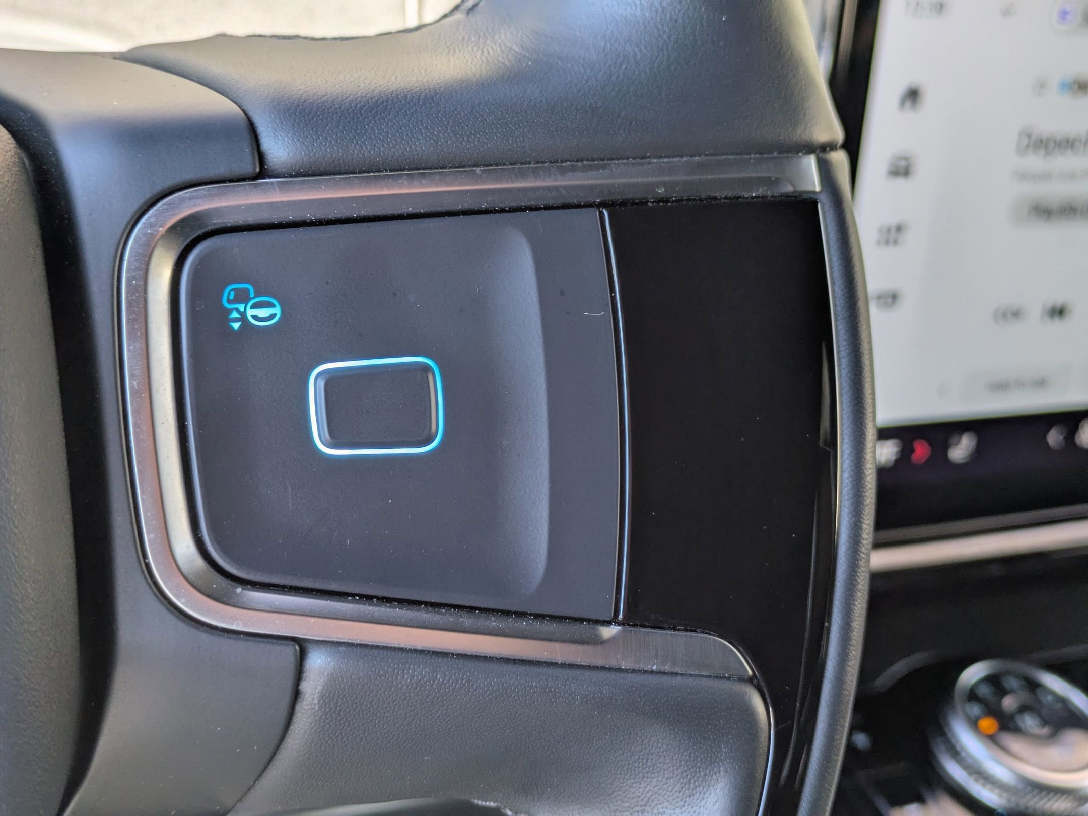 Certified 2025 Ford Expedition Platinum w/ Stealth Performance Package image 18