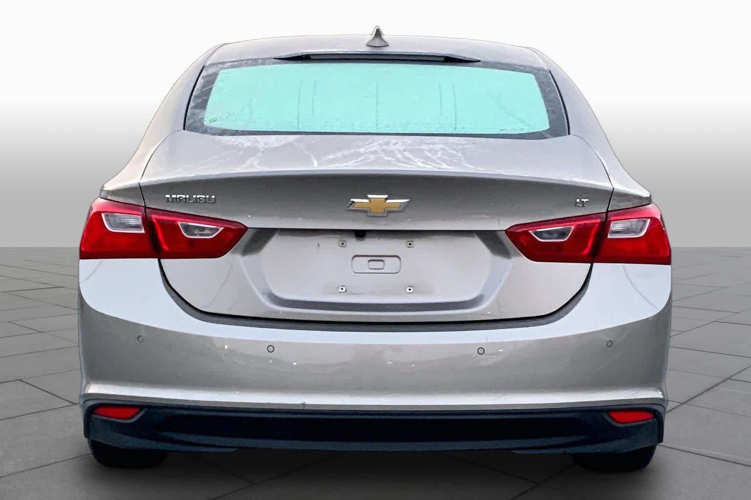 Used 2024 Chevrolet Malibu LT FWD image 5
